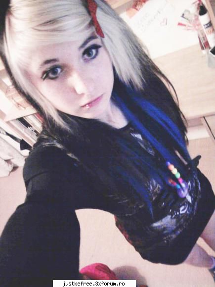 Heya^^ - Heya^^ Sunt Sofia si am 14 ani. Sunt din Omskiy - About me