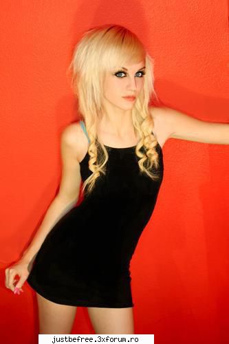 Kiki Kannibal - Emma - Scene Queens