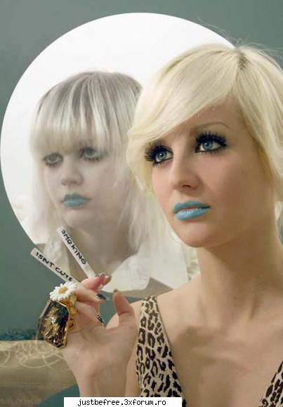 Kiki Kannibal - Emma - Scene Queens