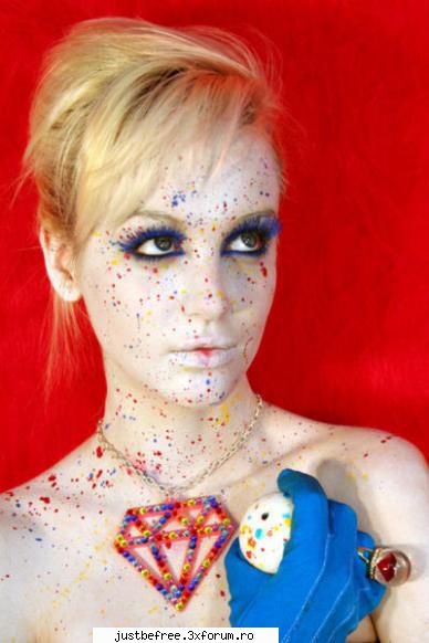 Kiki Kannibal - Emma - Scene Queens