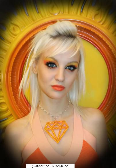 Kiki Kannibal - Emma - Scene Queens