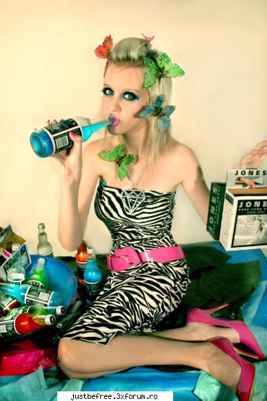Kiki Kannibal - Emma - Scene Queens